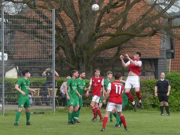 FC Weickartshain - SV Leusel II  1-0  06