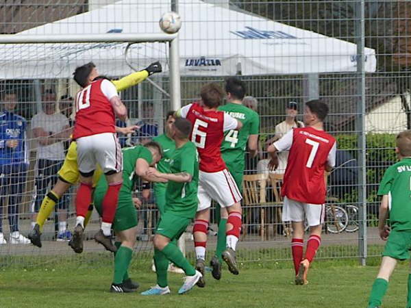 FC Weickartshain - SV Leusel II  1-0  06