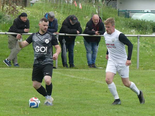 FSG Kirtorf - SV Leusel  1-2  12