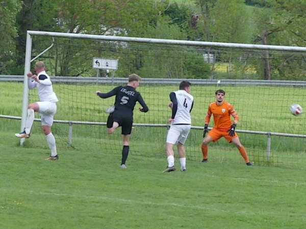 FSG Kirtorf - SV Leusel  1-2  12