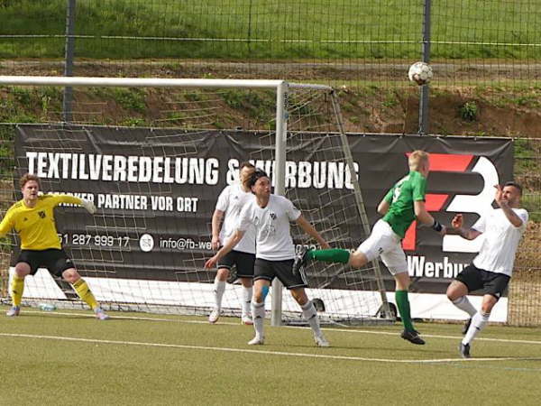 FSV Schr�ck - SV Leusel  2-1  28