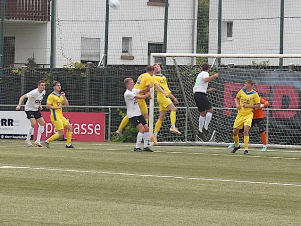 SF-BG Marburg II - SV Leusel  1-0  08