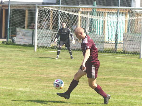 SG Leusel II-Alsfeld-Eifa I - SG Saasen Harbach  4-3  01