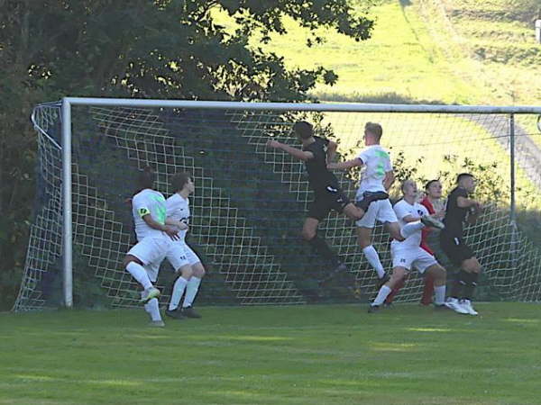 SG Oberes Edertal - SV Leusel  4-2  21