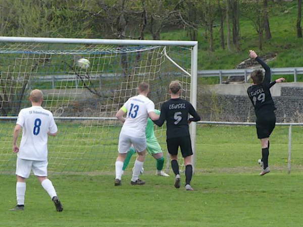 SV Bobenhausen - SV Leusel  1-3  15