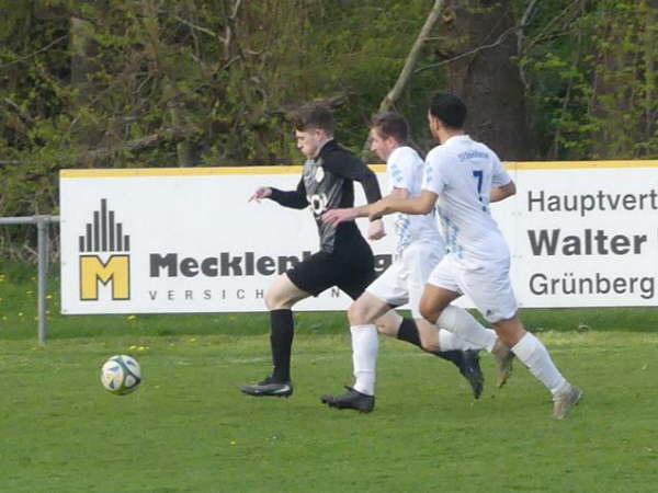 SV Bobenhausen - SV Leusel  1-3  15