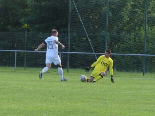 SV Emsdorf - SV Leusel  0-3  25