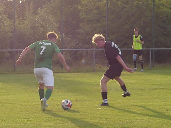 SV Emsdorf - SV Leusel  2-4  23