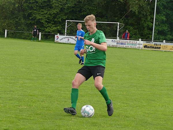 SV Leusel - FC Cleeberg  1-4  18