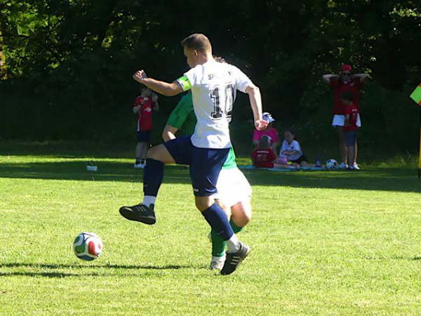 SV M�cke - SV Leusel  1-3  25